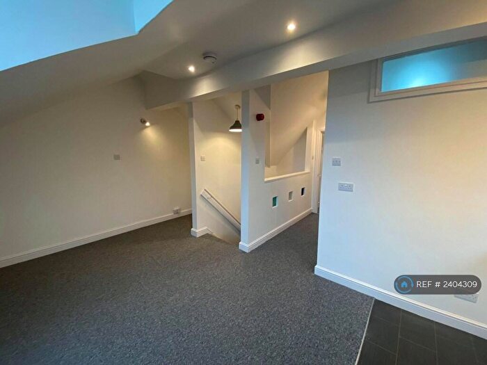 1 Bedroom Flat To Rent In Station Road, Langley Mill, Nottingham, NG16