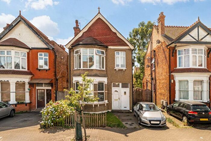 2 Bedroom Flat To Rent In Nibthwaite Road, Harrow, HA1
