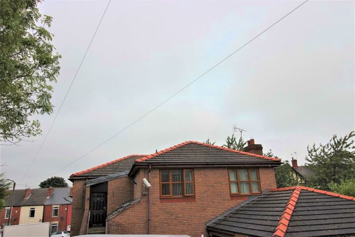 3 Bedroom Flat To Rent In Main Street, Sheffield, S26