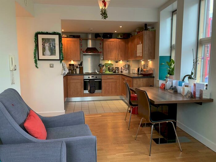 2 Bedroom Apartment To Rent In Beaumont Building, Mirabel Street, Manchester, M3