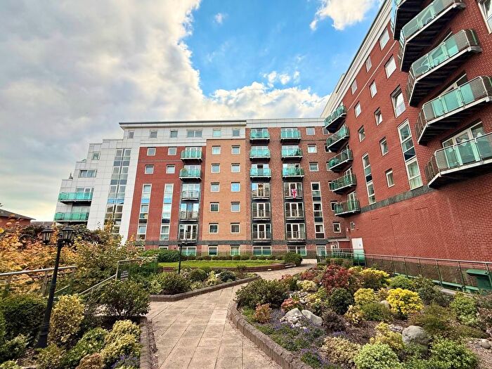 2 Bedroom Flat For Sale In Eldon Street, Sheffield, South Yorkshire, S1