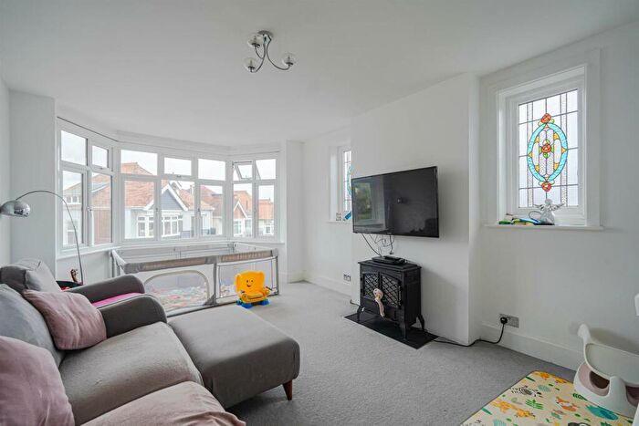 2 Bedroom Apartment To Rent In New Park Road, Bournemouth, BH6