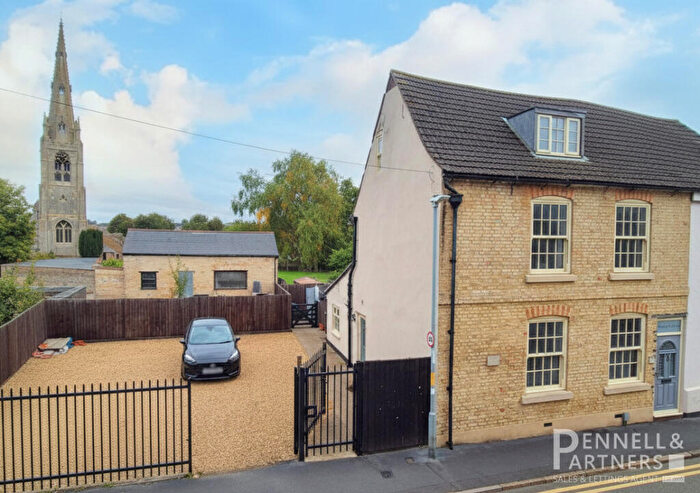 4 Bedroom Detached House For Sale In St Marys Street, Whittlesey, Peterborough, PE7