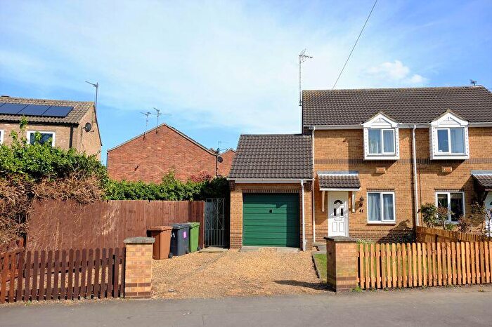 2 Bedroom Semi Detached House To Rent In Bakers Lane, Woodston, Peterborough, PE2