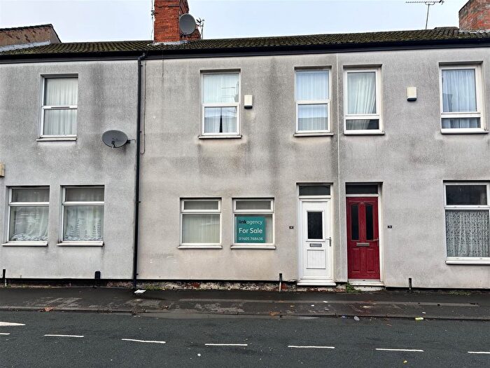 3 Bedroom Terraced House For Sale In Carlisle Street, Goole, DN14