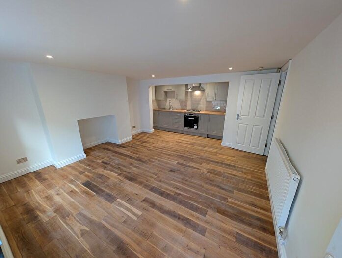 2 Bedroom Flat To Rent In Cheltenham Road, Bristol, BS6