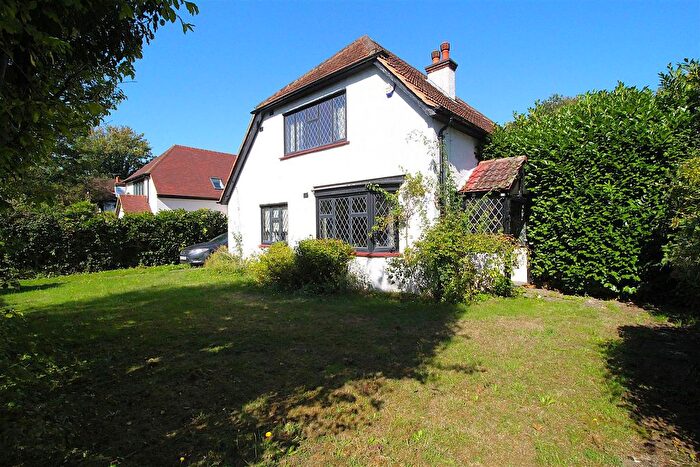 4 Bedroom Detached House For Sale In Cheam Road, Ewell East, KT17