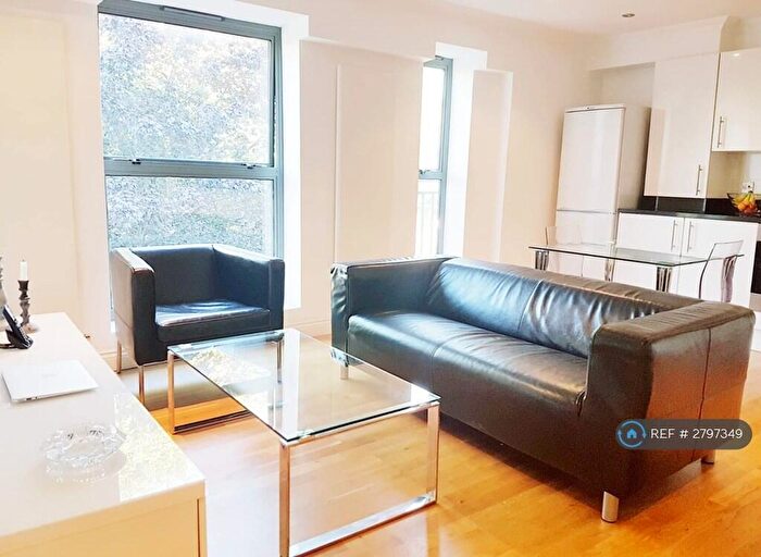 1 Bedroom Flat To Rent In Woodseer St, London, E1