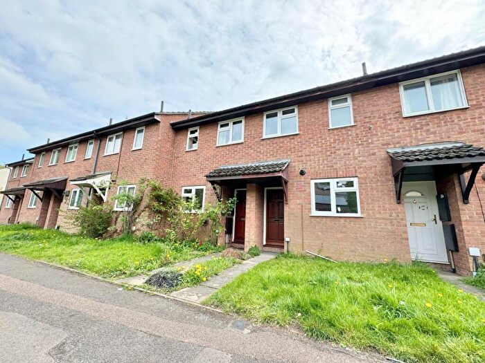 2 Bedroom House To Rent In Brookvale Close, Basingstoke, RG21
