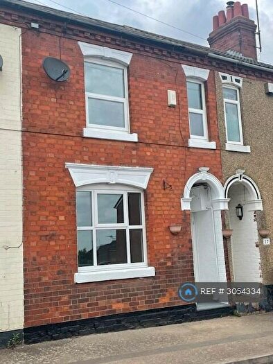 3 Bedroom Terraced House To Rent In Compton Road, Wellingborough, NN8