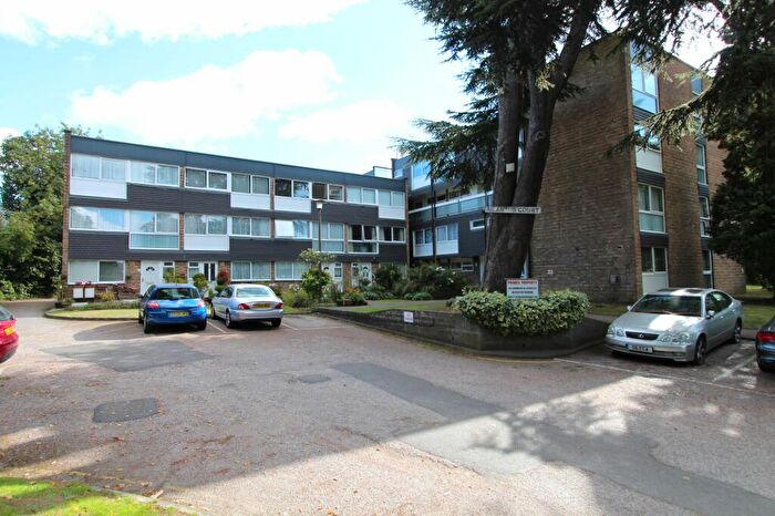 3 Bedroom Apartment To Rent In Stonegrove, Ailantus Court Stonegrove, HA8