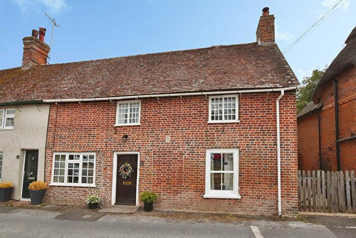 4 Bedroom Terraced House For Sale In The Borough, Downton ***Video Tour***, SP5