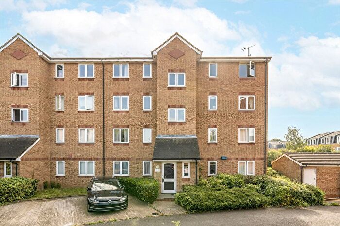 2 Bedroom Flat To Rent In Crosslet Vale, Greenwich, SE10