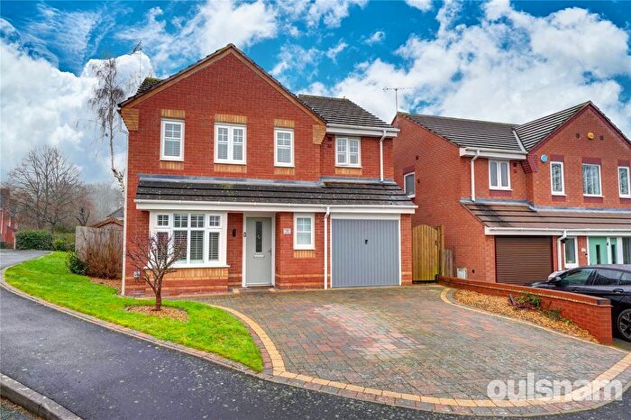 4 Bedroom Detached House For Sale In Impney Green, Droitwich, Worcestershire, WR9
