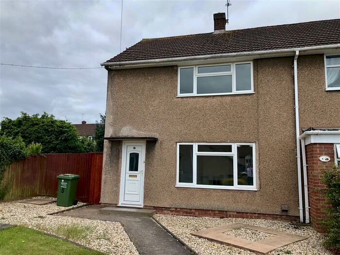 2 Bedroom House To Rent In St Albans Avenue, Kidderminster, DY11