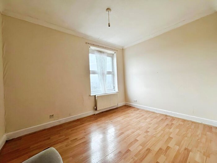 1 Bedroom Flat To Rent In Brownhill Road Catford, SE6