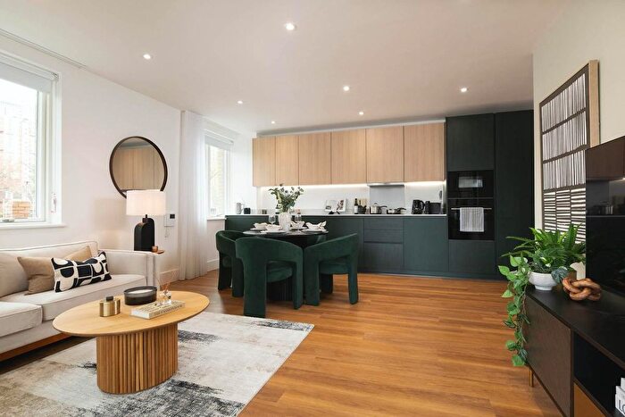 2 Bedroom Flat For Sale In St Olave's, Lower Road, Rotherhithe, SE16
