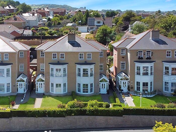 4 Bedroom Town House For Sale In St. Johns Road, Newport, PO30