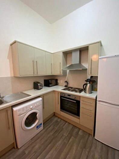 4 Bedroom Flat To Rent In Oxford Street, Newington, Edinburgh, EH8