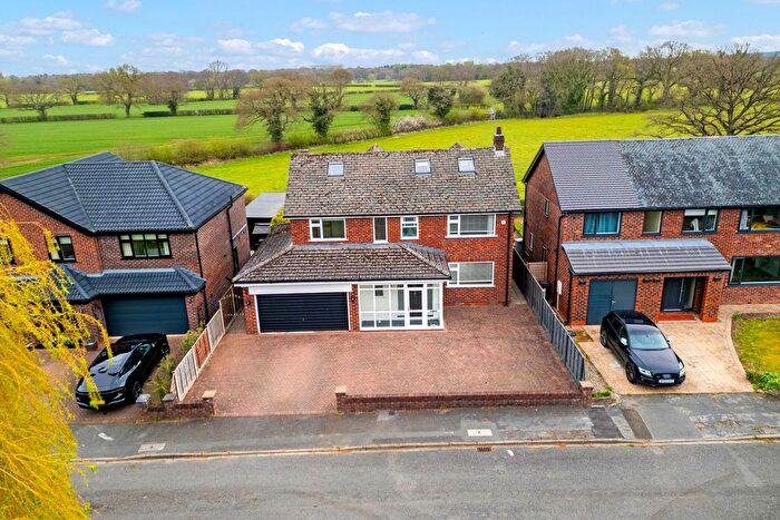 5 Bedroom Detached House For Sale In Malt Kiln Road, Plumley, WA16