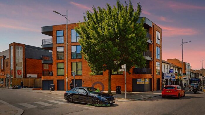 2 Bedroom Flat To Rent In Broadway, Bexleyheath, DA6