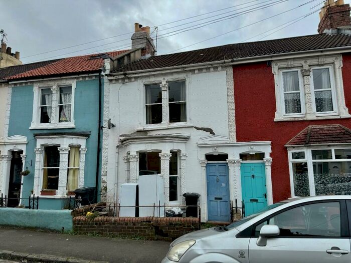 2 Bedroom Terraced House To Rent In Carlton Park, Redfield, Bristol, BS5