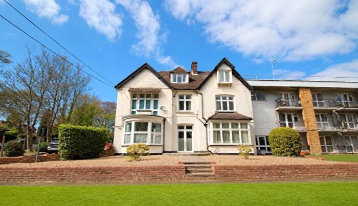 1 Bedroom Studio To Rent In The Approach, Orpington, BR6