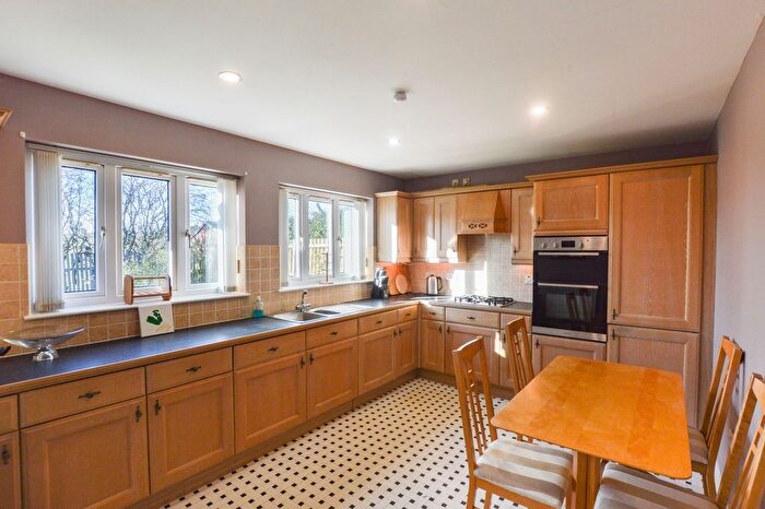 5 Bedroom Detached House For Sale In Priory Wynd, Kilwinning, KA13