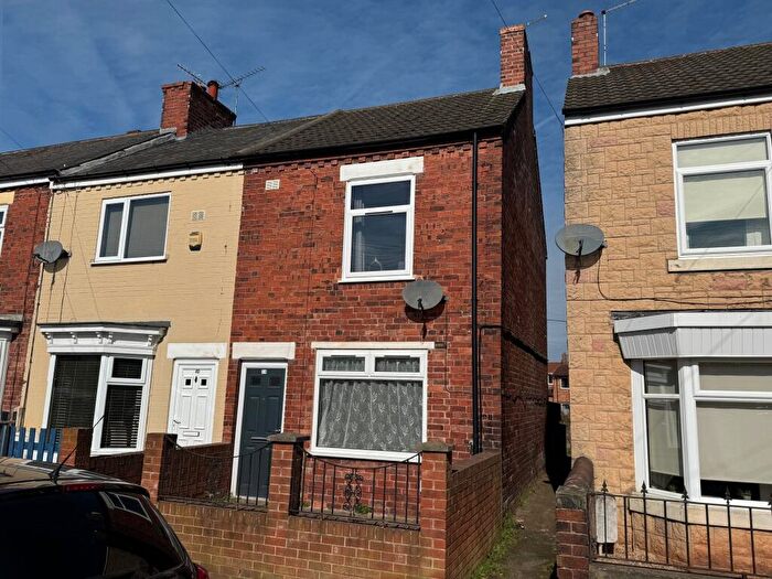 2 Bedroom End Of Terrace House For Sale In Morvern Street, Creswell, S80