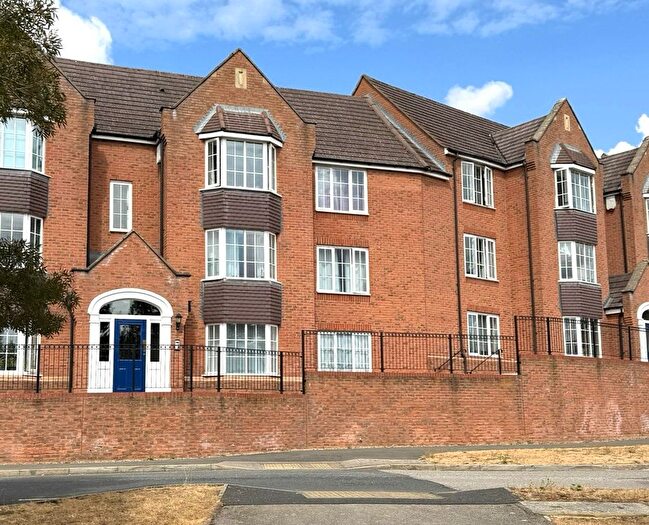 1 Bedroom Flat For Sale In Farnborough Drive, Daventry, NN11