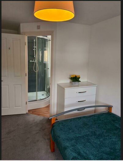 6 Bedroom House To Rent In Priory Road, Cambridge, CB5