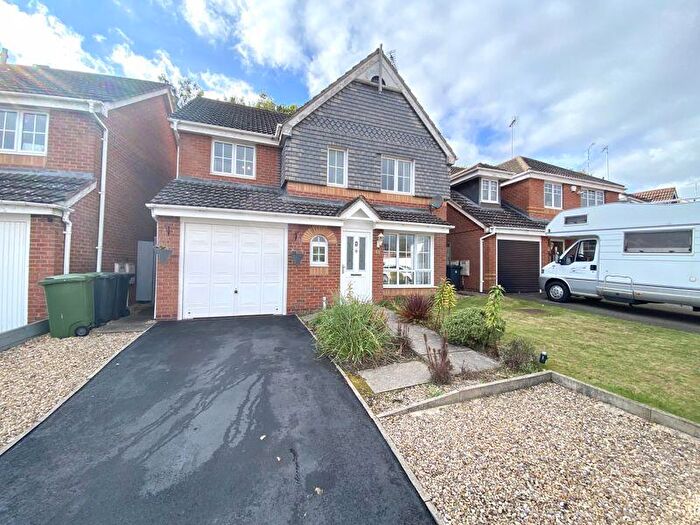 4 Bedroom Detached House For Sale In Chaytor Drive, Nuneaton, CV10