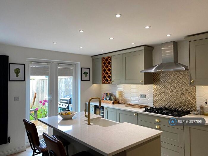 3 Bedroom Terraced House To Rent In Robinson Road, Boars Hill, Oxford, OX1