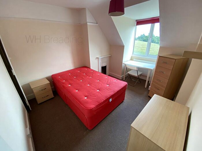 5 Bedroom House To Rent In St. Martins Hill, Canterbury, CT1