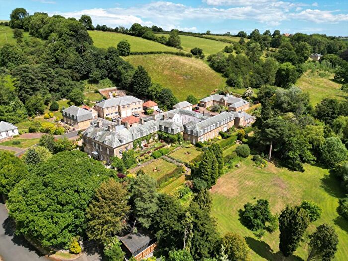 4 Bedroom Mews For Sale In Carr Hall Gardens, The Carrs, Ruswarp, Whitby, YO21