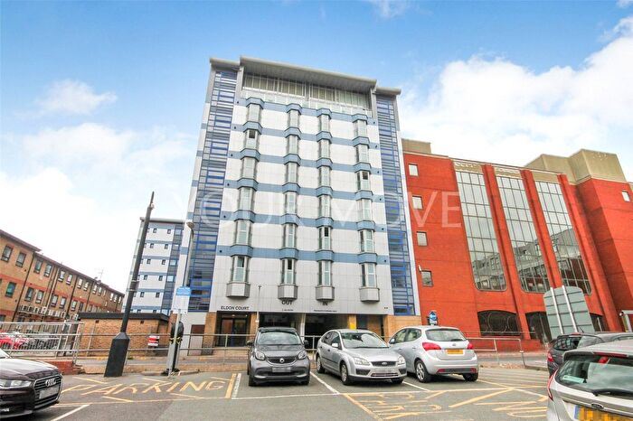2 Bedroom Flat For Sale In Slaney Road, Eldon Court, Slaney Road, Romford, RM1