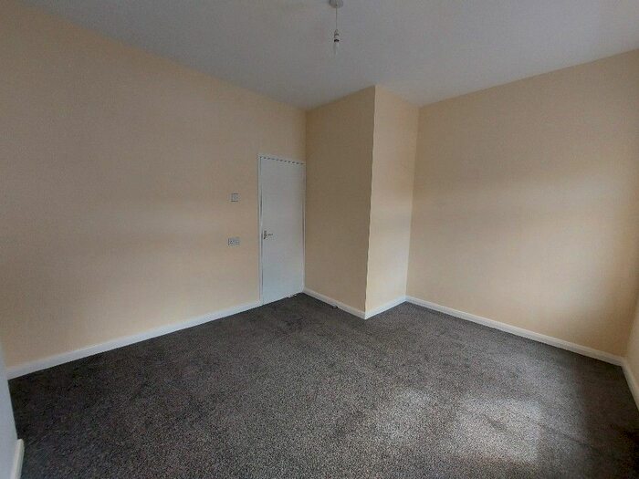 2 Bedroom Terraced House To Rent In High Street, Saltburn, TS12