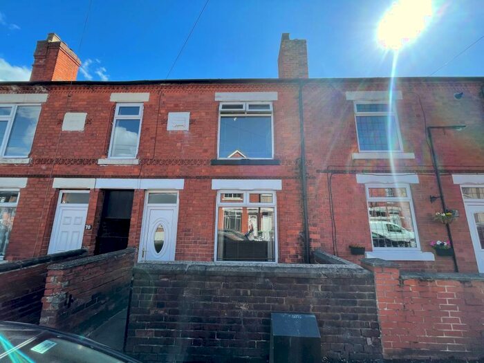 2 Bedroom House To Rent In New Street, Huthwaite, NG17