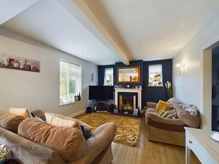 3 Bedroom Semi-Detached House For Sale In Charlwood, Horley, RH6