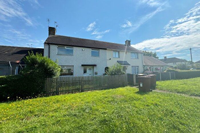 3 Bedroom Terraced House To Rent In Rochester Walk, Nottingham, NG11