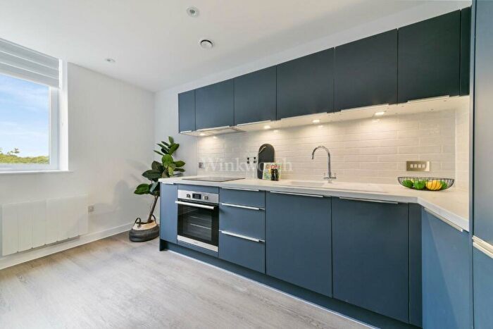 2 Bedroom Apartment To Rent In Beckenham Road, Beckenham, BR3