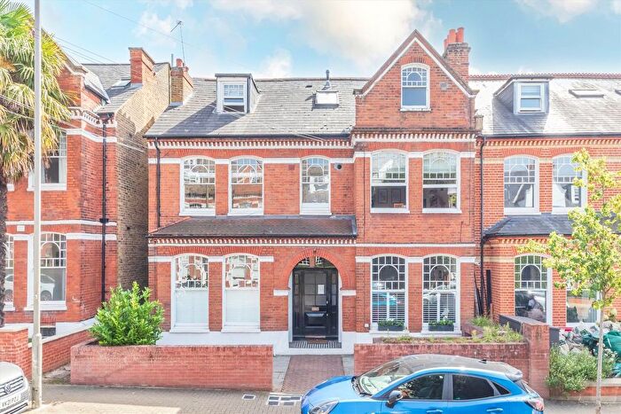 1 Bedroom Flat To Rent In Elmbourne Road, Balham, SW17
