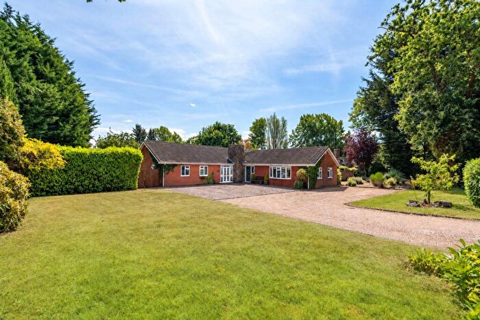 4 Bedroom Detached Bungalow For Sale In Church Lane, Bickenhill, Solihull, B92
