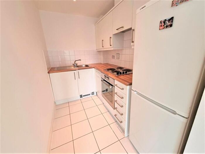 1 Bedroom Flat To Rent In Thornton Heath, CR7
