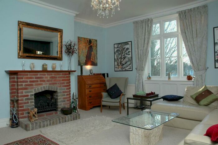 4 Bedroom Flat To Rent In London Road, Harrow On The Hill, Harrow, HA1