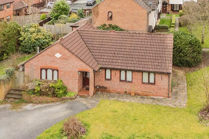 3 Bedroom Bungalow For Sale In Drummond Way, Macclesfield, Cheshire, SK10