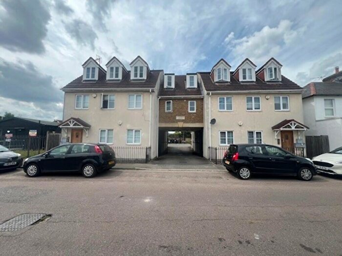 1 Bedroom Apartment To Rent In Toulouse Place, Waltham Abbey, EN9