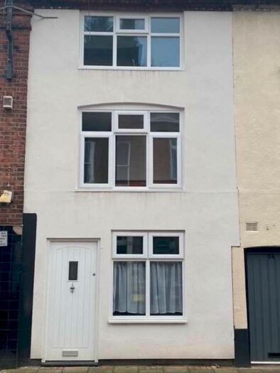 4 Bedroom Terraced House To Rent In Lawton Street, Congleton CW12