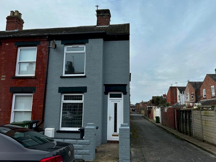 3 Bedroom End Of Terrace House To Rent In Walpole Road, Great Yarmouth, NR30