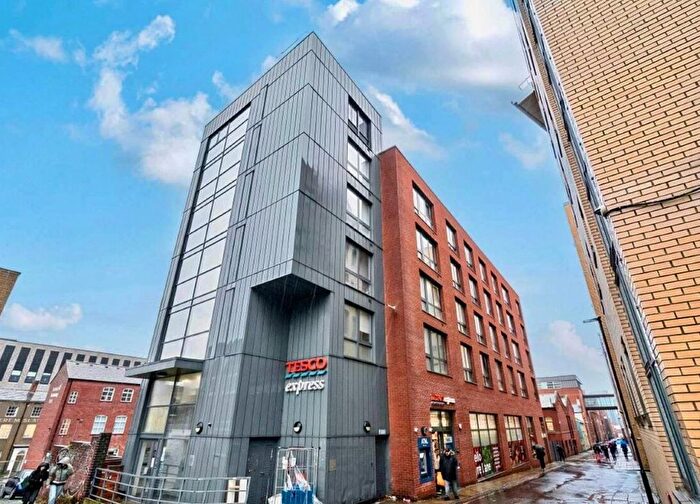 1 Bedroom Flat For Sale In . Pearl Works Pearl Works, Sheffield, South Yorkshire, S1